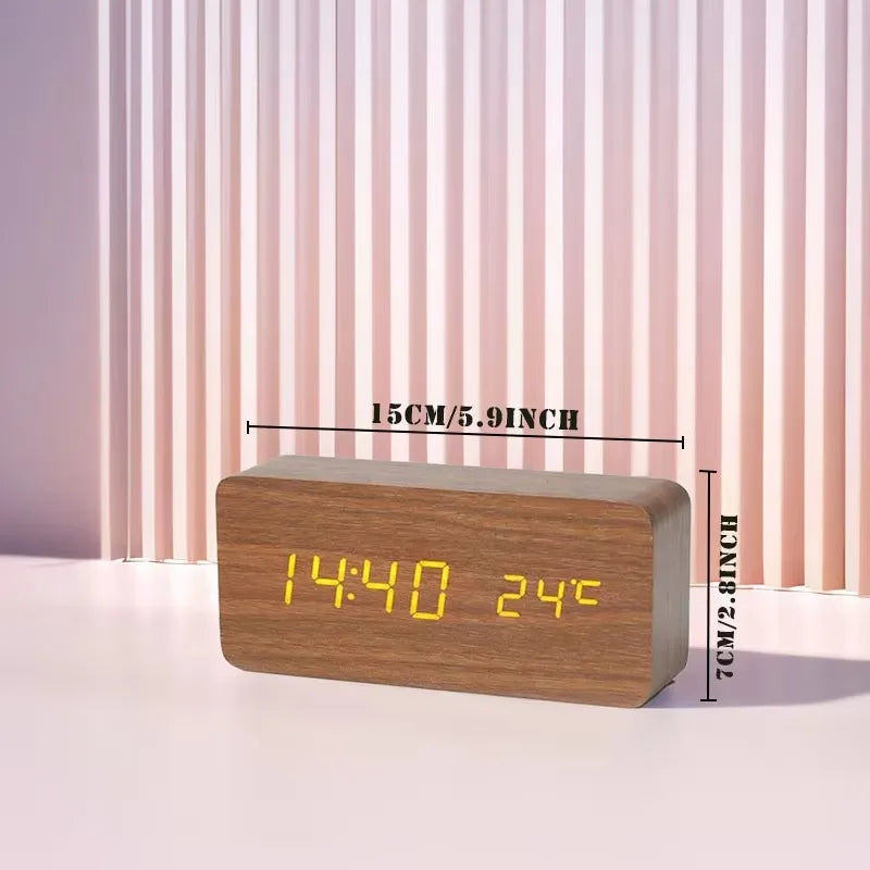 Despertador Digital de Madeira com Visor LED