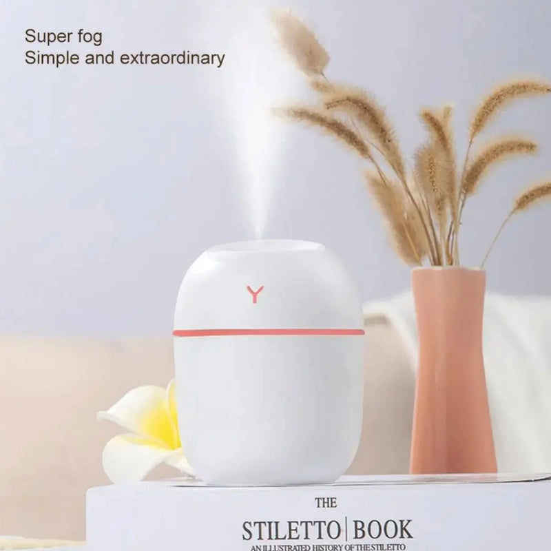 Umidificador de Ar Portátil 220ml com Difusor de Óleos Essenciais e Lâmpada Noturna LED