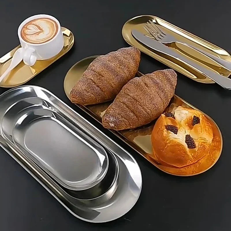 Prato de Jantar Dourado em Aço Inoxidável.