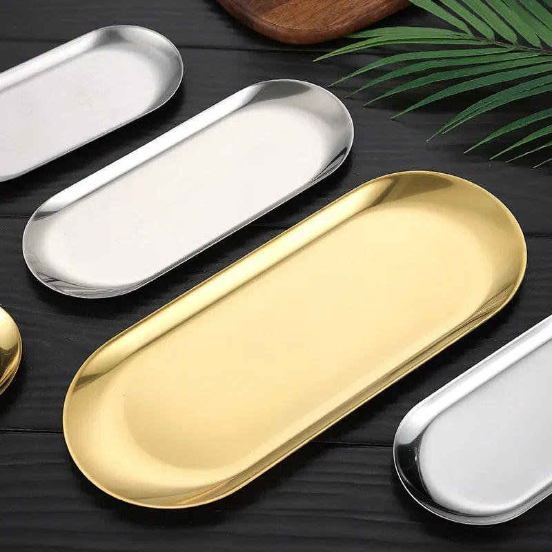 Prato de Jantar Dourado em Aço Inoxidável.